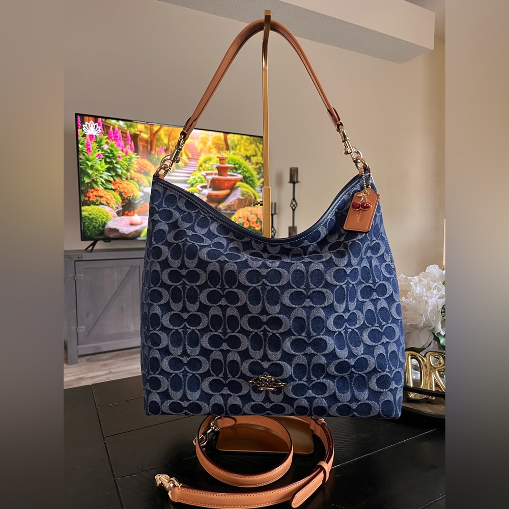 Coach Laurel LARGE  in signature print Denim w/ leather shoulder and crossbody